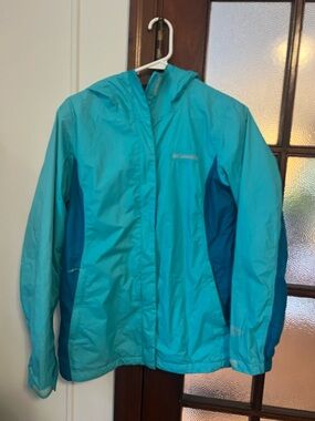 Columbia Teal and Navy Omni-Tech Waterproof Hooded Jacket
